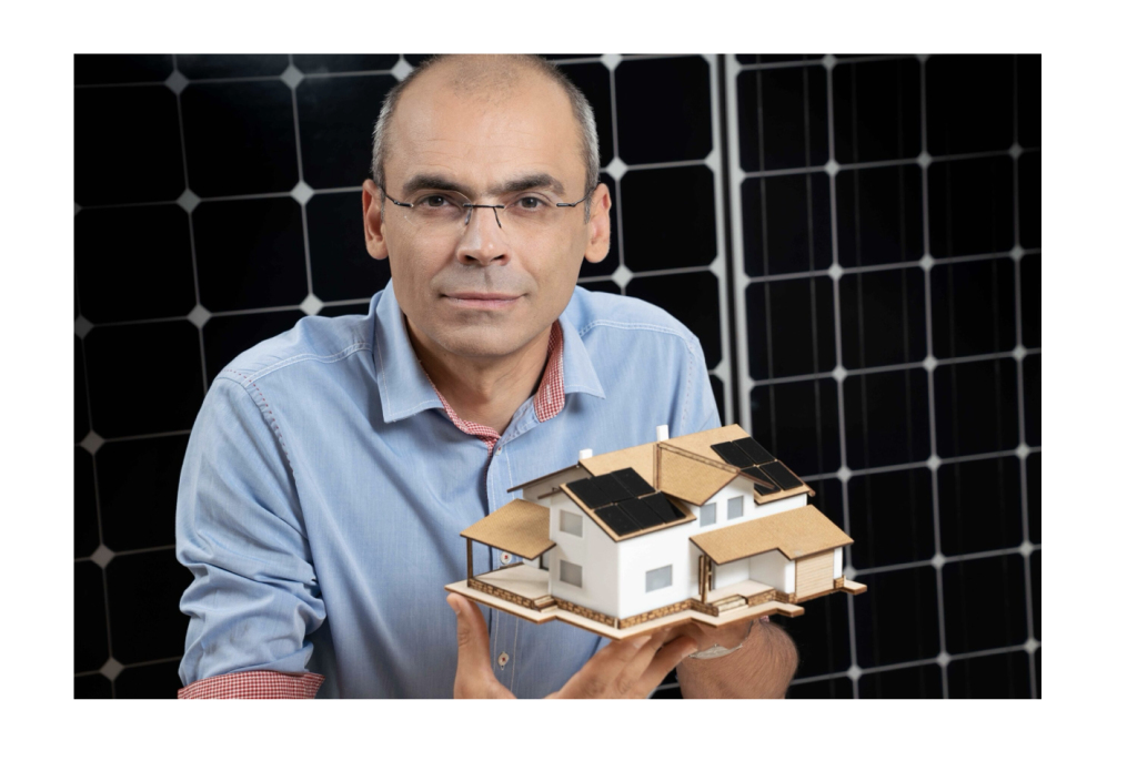 Dan Tudose, e-acumulatori: „ Stocarea energiei ne permite să păstrăm energia produsă atunci când este abundentă și ieftină, pentru a o folosi mai târziu, atunci când consumul și prețurile sunt mai mari