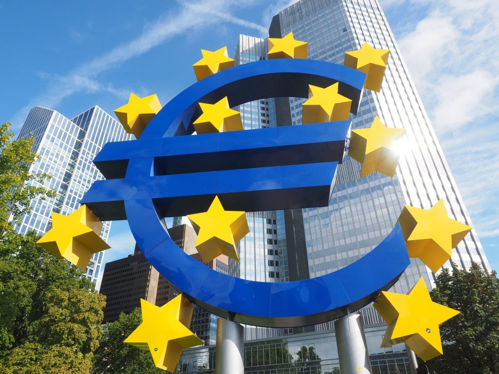 Când ar putea trece România la euro. Anunțul ministrului Dragoș Pîslaru