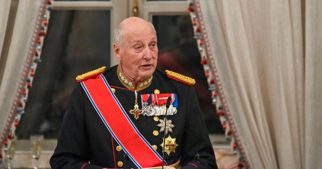 Regele Harald al Norvegiei, spitalizat din nou. Cel mai vârstnic monarh din Europa va sta în „concediu medical” două săptămâni