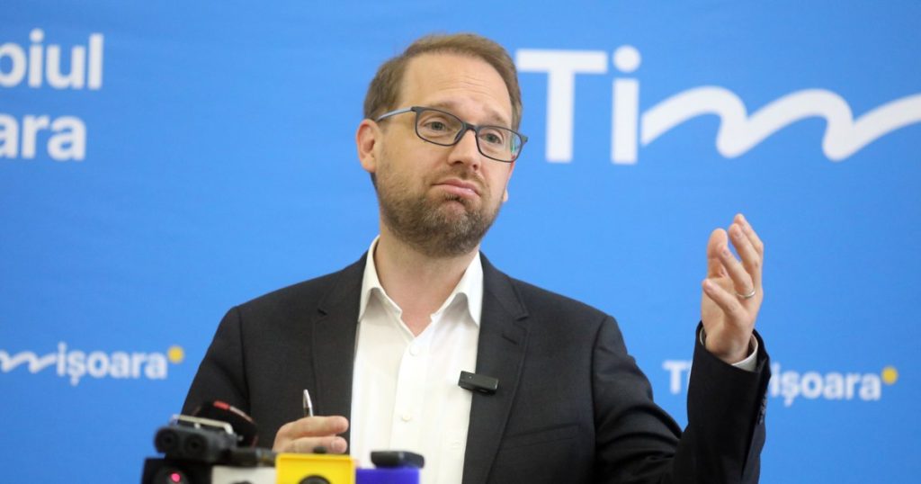 Dominic Fritz, un nou mesaj după decizia CCR: „Bună dimineața. Tot nu votăm un guvern PSD”