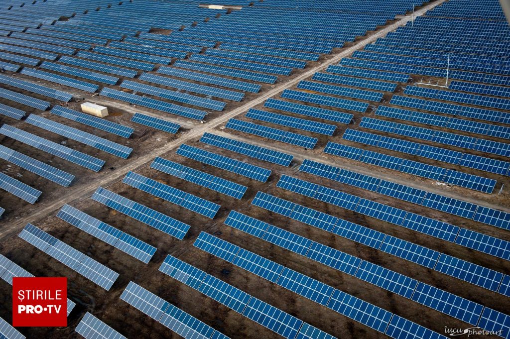 Dispută pe banii PNRR pentru unul dintre marile parcuri fotovoltaice din România. Simtel vrea să recupereze suma nedecontată