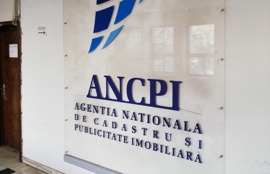 Peste 200.000 de cereri într-o săptămână după reluarea funcționării aplicației e-Terra / Agenția Națională de Cadastru și Publicitate Imobiliară  avertizează că pot apărea întârzieri