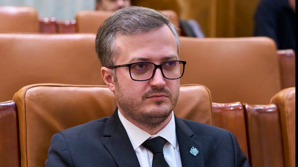 Ștefăniță Avrămescu (AUR) spune că decizia CCR privind declarațiile de avere reprezintă o dublă măsură