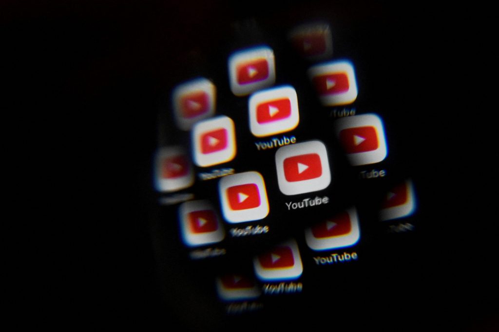 Schimbare majoră anunțată de YouTube. Cu ce se va asemăna, în doar câteva zile, cu TikTok