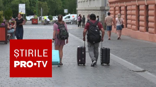 Studiu: 28% dintre români nu și-au luat toate zilele de concediu anul trecut. Motivul pentru care amână vacanța