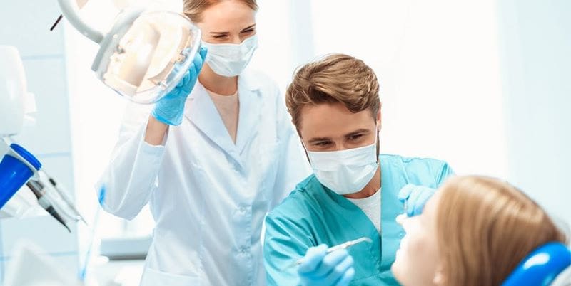 „Medicină stomatologică pentru pacienții cu nevoi speciale”, program de masterat la UMFST