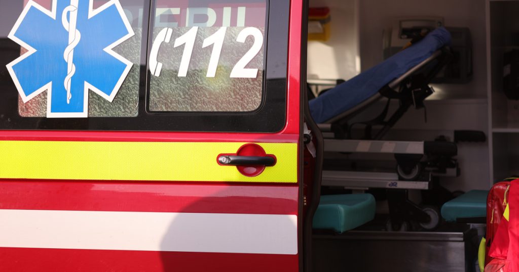 Un medic rezident a murit după ce s-a aruncat de la etaj, la Spitalul Universitar București