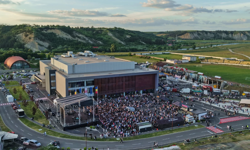 PRIMĂRIA MUNICIPIULUI TURDA anunţă deschiderea procedurii de transparenţă decizională a procesului de elaborare a proiectului privind aprobarea preturilor si tarifelor pentru inchirierea spatiilor din incinta Salii Polivalente NOVA PG si a terenurilor afe