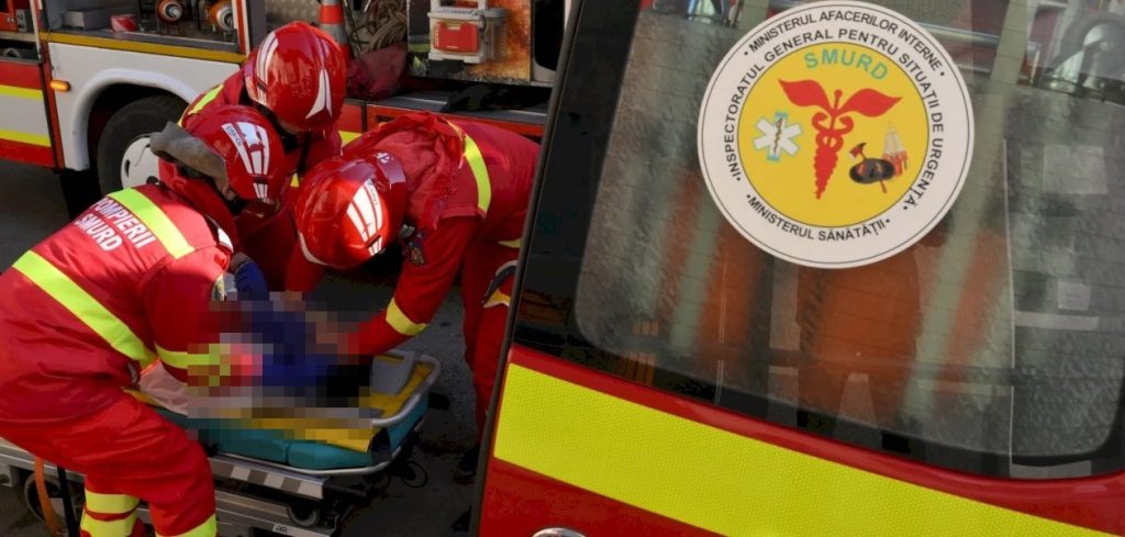 Tragedie: Un tânăr medic s-a aruncat de la etajul spitalului, nu a mai putut fi salvat