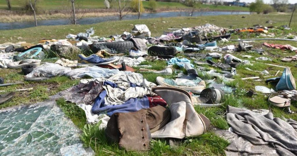 Un om de afaceri a fost reţinut de procurori sub acuzaţia că firma sa a îngropat ilegal deşeuri în judeţul Constanţa