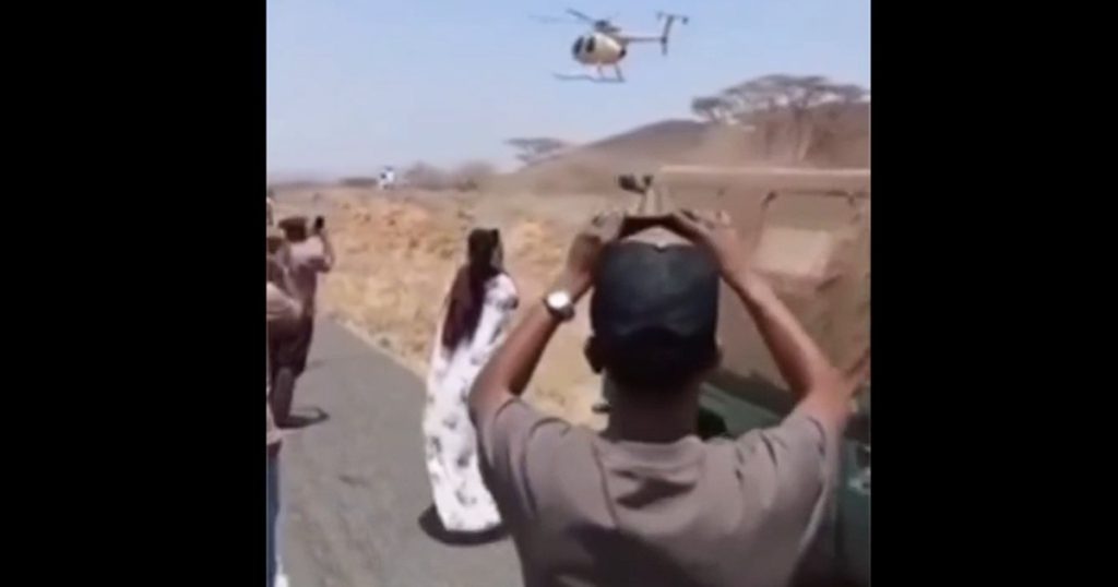 Şeful spionajului din Ecuador și soția sa au murit într-un accident de elicopter, în Kenya. În tragedie și-au pierdut viața și 5 americani