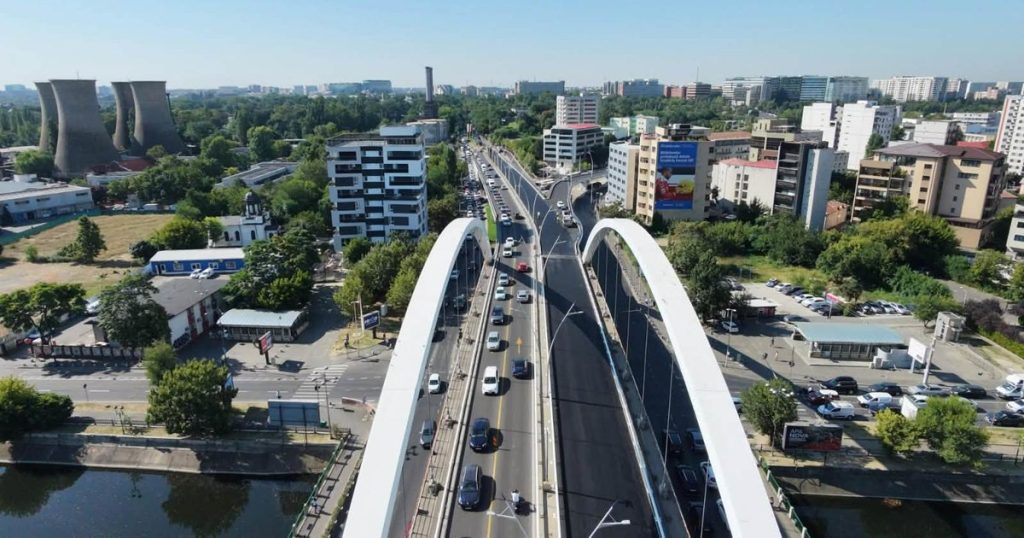 Vineri se reia circulația pe Pasajul Basarab pe un singur sens. Când va fi gata întreaga lucrare