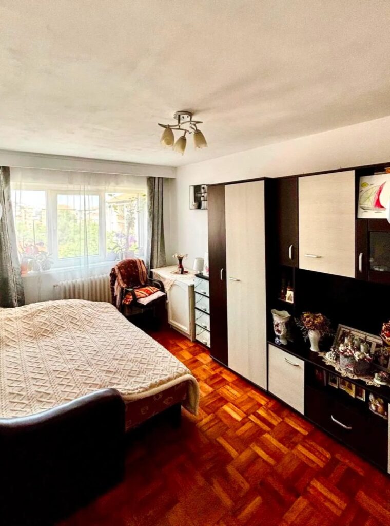 Apartament cu 2 camere decomandat în zona Cloșca, Alba-Iulia