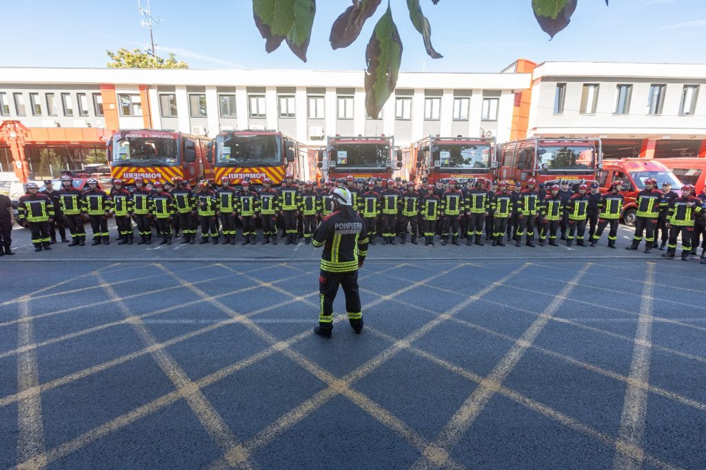 Mobilizare la Timișoara în sprijinul Serbiei. Modulul terestru de intervenție al României va ajuta la stingerea incendiilor din țara vecină (foto)