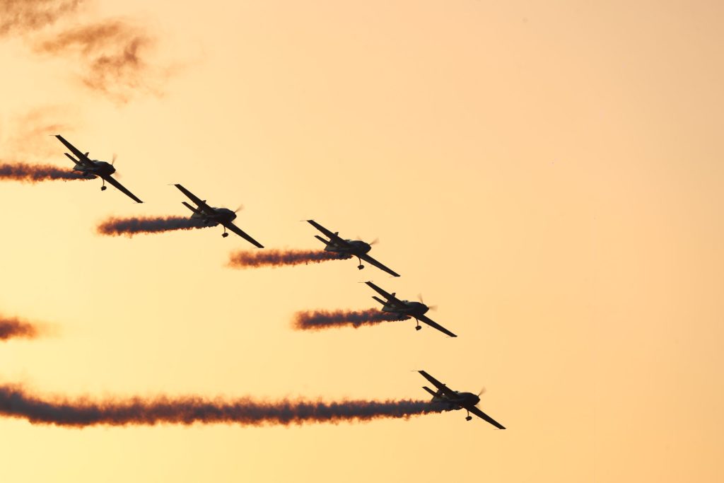 Spectacol aviatic la București. BIAS 2026 aduce avioane de luptă și formații celebre de acrobație. Peste 200 de participanți pe Aeroportul Băneasa