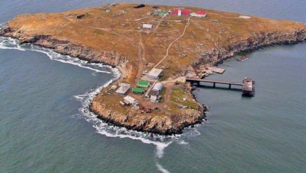 Alertă la Insula Şerpilor. Două avioane F-18 au plecat în misiune – Anunțul MApN