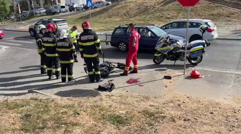 VIDEO. UPDATE. Accident grav în zona Tăietura Turcului. Motociclist cu multiple traumatisme, transportat la spital