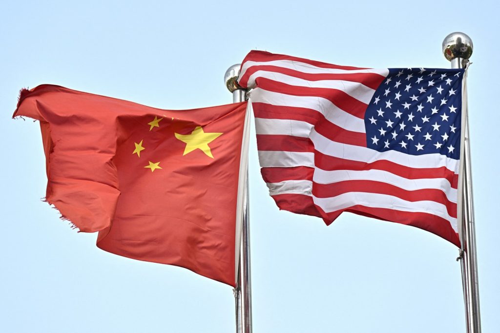 China amenință SUA cu represalii dacă Washingtonul extinde sancțiunile împotriva Iranului