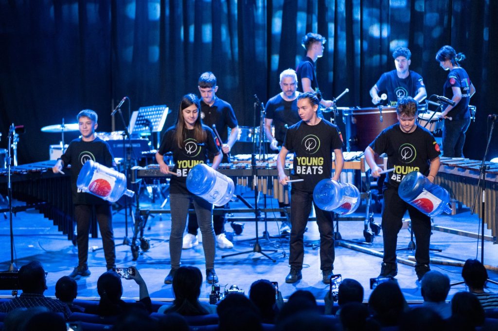Secția de percuție Cantus Mundi organizează audiții pentru copii și adolescenți, la București