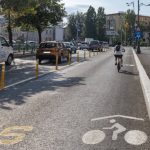 FOTO Traseu comun pentru biciclete și transport public, pe un mare bulevard al Bucureștiului