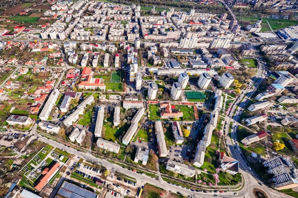 A mai rămas un singur pas de făcut ca un întreg cartier din Satu Mare să se tranforme total