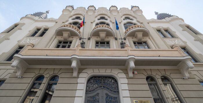 Prefectura Cluj revine în Palatul Administrativ de pe Bulevardul 21 Decembrie. Când se reia activitatea cu publicul