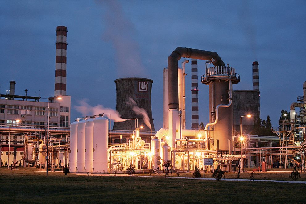 Petrotel Lukoil intră în insolvență, pe fondul sancțiunilor împotriva Rusiei