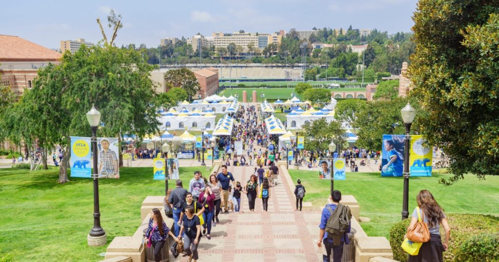 Noi restricții pentru studenții străini în SUA. Administrația Trump amenință universitățile cu sancțiuni