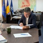 Ministrul Economiei, despre insolvenţa Lukoil: Cred că, pe termen scurt, mediu poate fi o asigurare că, şi cu activitatea oprită deocamdată, angajaţii, respectiv nişte active, sunt protejaţi o perioadă