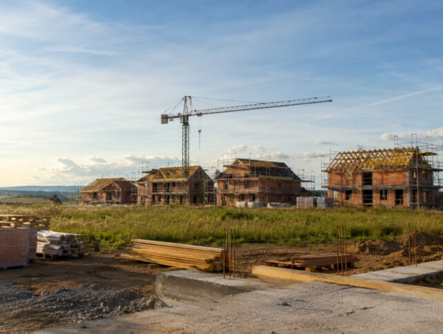 Oradea digitalizează autorizarea construcțiilor. Mai multe avize vor fi obținute printr-o singură procedură