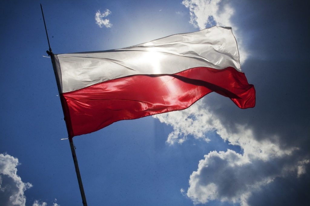 Polonia estimează un deficit bugetar de 7,1% din PIB şi o creştere economică de 3% în 2027