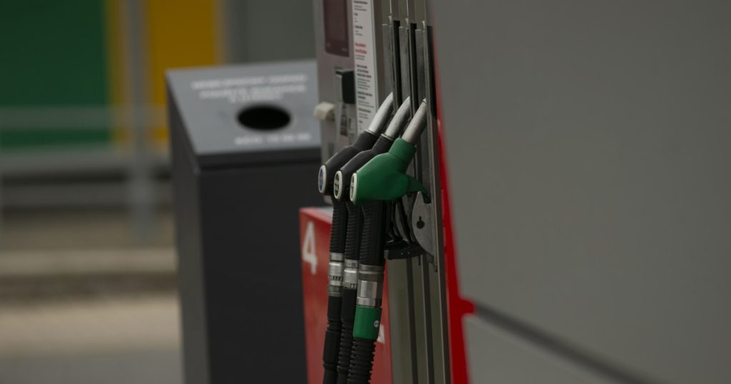 ANPC verifică scumpirile la carburanți. Controale în benzinăriile din toată țara