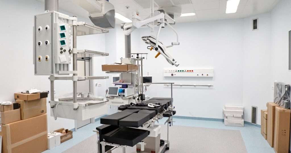Nou centru de chirurgie cardiovasculară, inaugurat la Târgu Mureș. Bolojan: „O investiție importantă pentru pacienții din întreaga țară