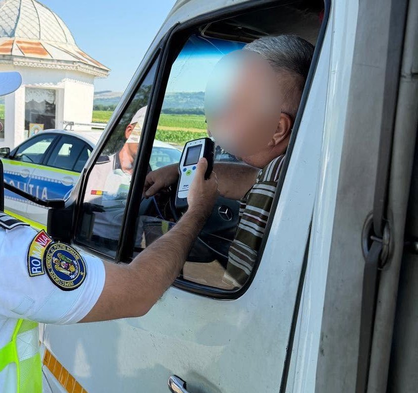 Șoferi cu dosare penale, după ce au fost prinși băuți la volan pe șoselele din județ