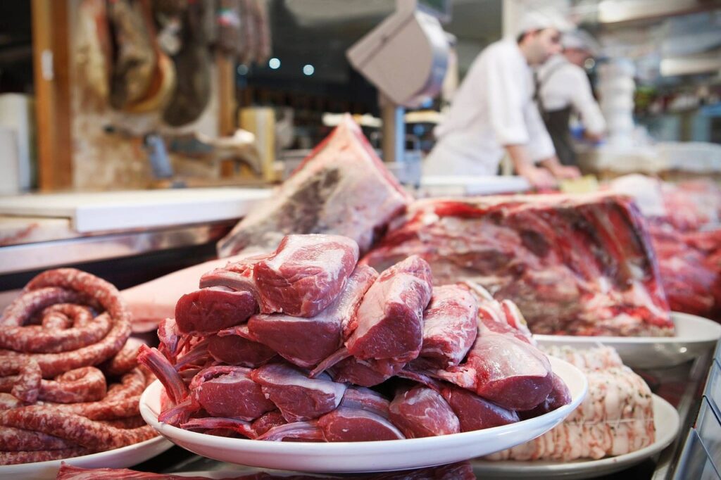 Uniunea Europeană suspendă importurile de carne din Brazilia, în aşteptarea unor garanţii privind respectarea normelor sanitare
