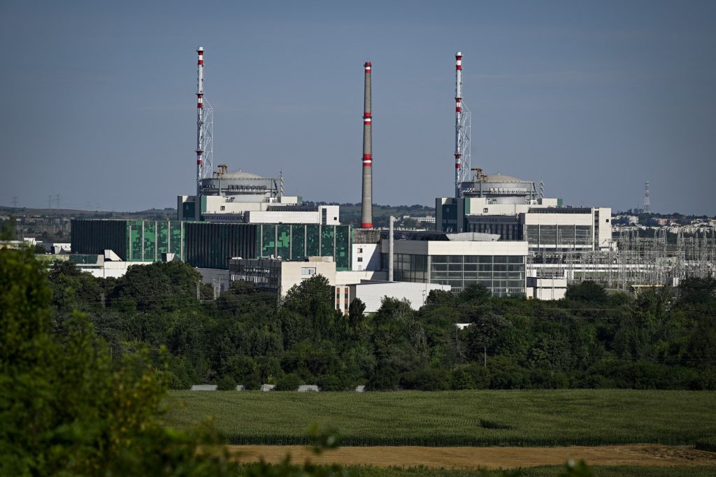 Centrala nucleară Kozlodui revine la capacitatea normală, după ce Dunărea a crescut cu 15 cm la Ruse