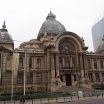 Peste jumătate dintre români folosesc serviciile bancare online, iar 54% cunosc RoPay - sondaj CEC Bank