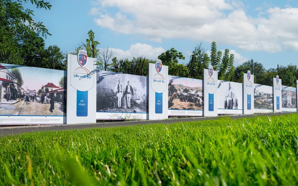 MEDGIDIA: 170 de ani de istorie, marcați prin cea mai mare expoziție permanentă în aer liber din România
