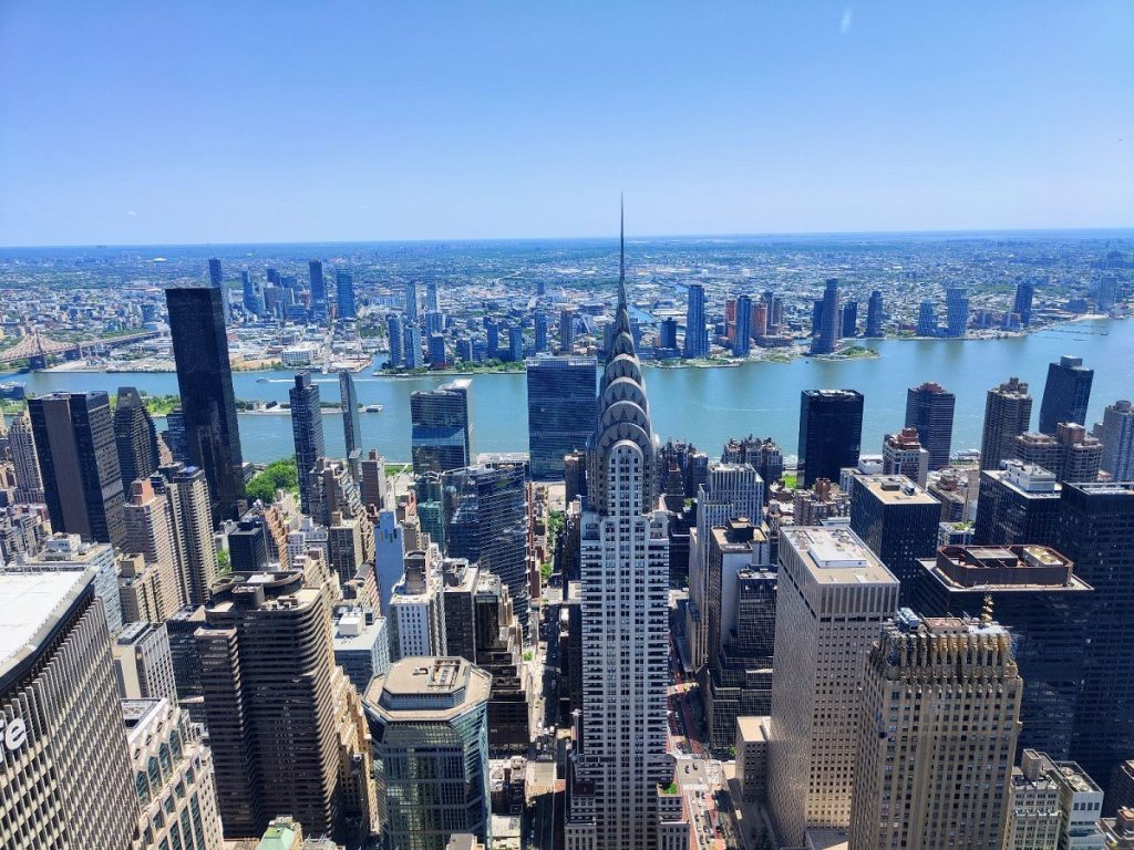 Oraşul New York va interzice inteligenţa artificială în şcolile publice până la liceu