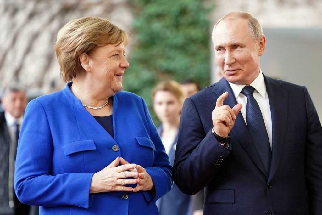 Angela Merkel a ținut Ucraina departe de NATO și nu regretă