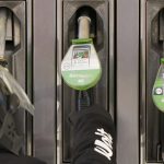 ULTIMA ORĂ Scumpiri ale carburanților la numai o zi de la ieftinirea fiscală. Prima majorare de preț din ultimele 20 de zile la benzină