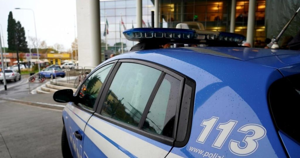 Revoltă în Italia după eliberarea unui bărbat acuzat că a violat o fată de 13 ani. A stat doar două nopți în arest