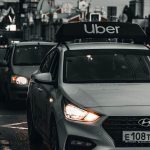 Uber concediază 10% dintre angajaţi pentru a deveni o companie ”mai simplă şi mai rapidă”