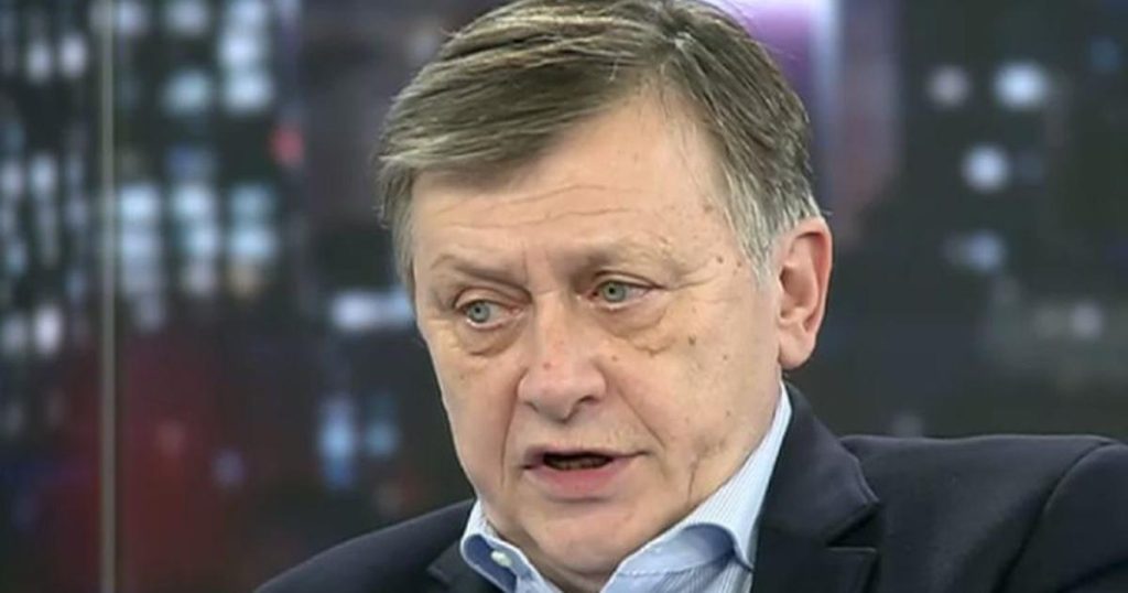 Crin Antonescu, atac dur la PNL și USR! „Acționează ca o grupare teroristă în interiorul României!“
