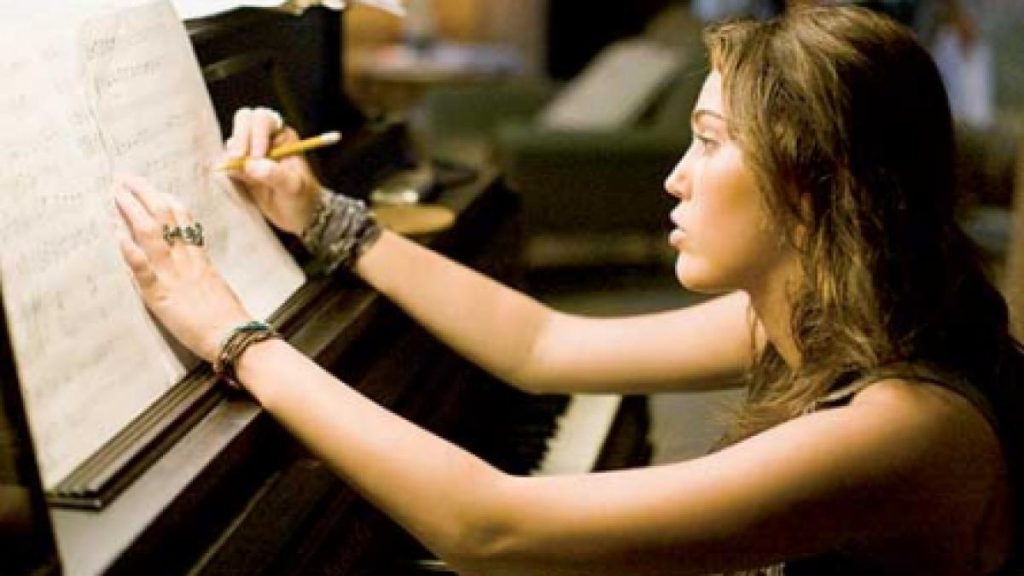 Miley Cyrus lansează cel de-al 10-lea album în septembrie