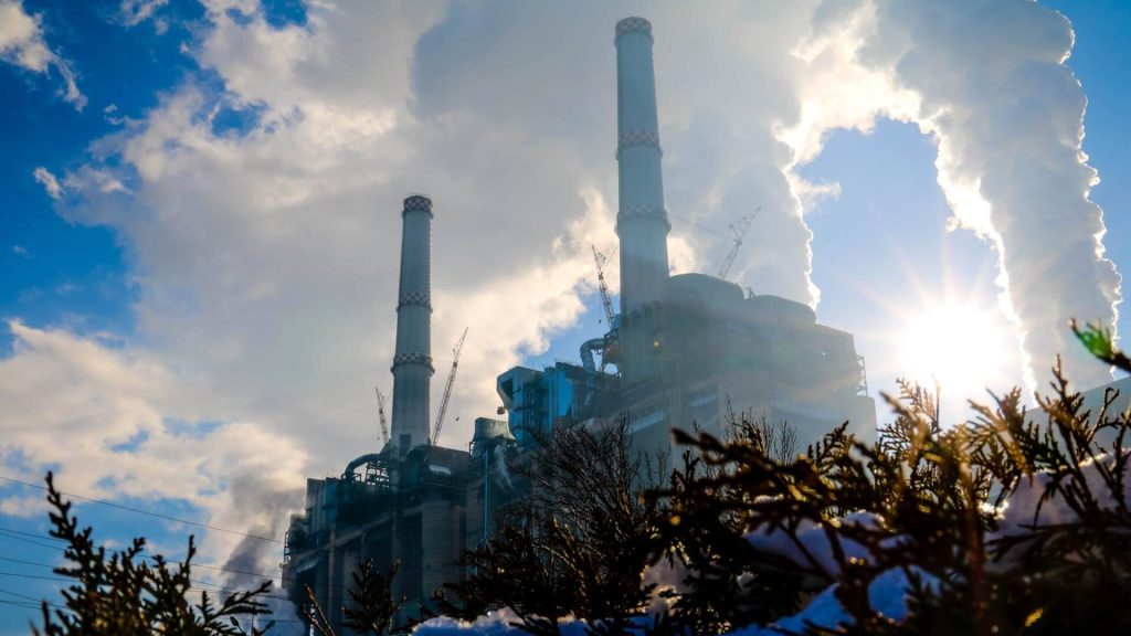 Șeful CE Oltenia: Menținerea în viață a grupului 5 de la Turceni e esențială pentru securitatea energetică a țării