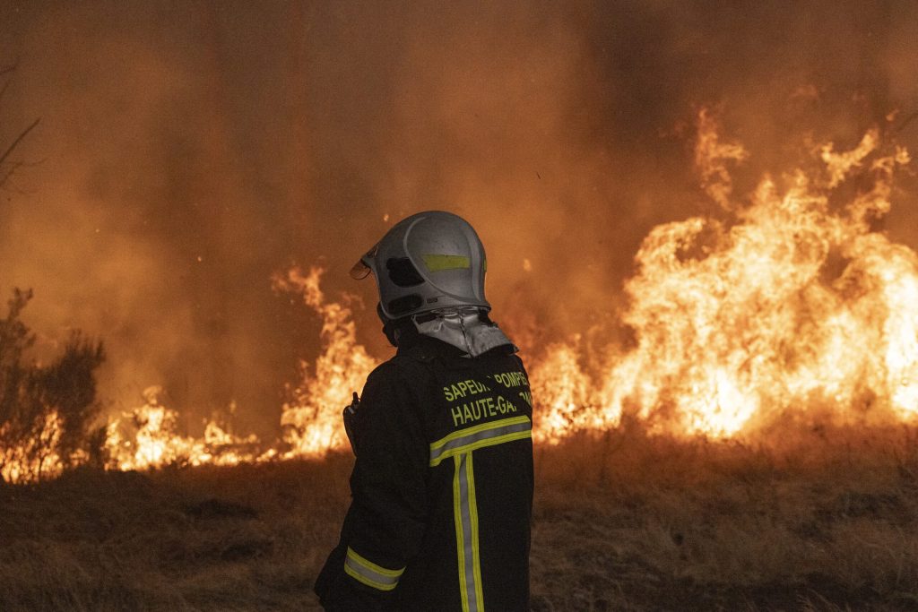 Cel puțin 22 de morți și numeroși răniți în urma unui incendiu devastator izbucnit în timpul unei petreceri de nuntă în capitala statului Congo