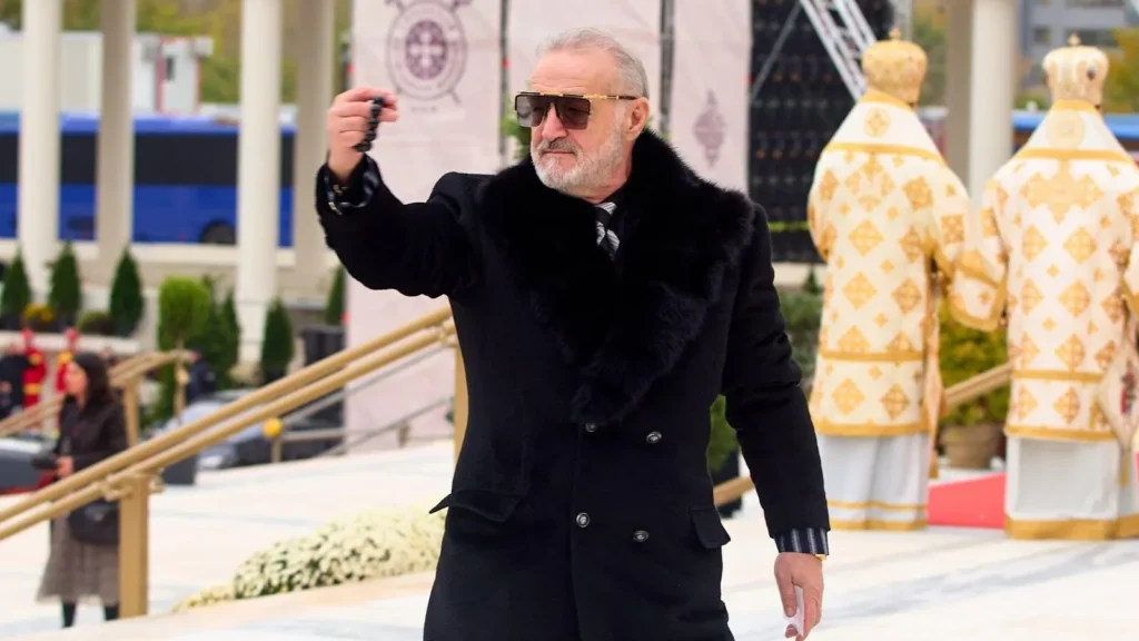 Gigi Becali critică vehement USR, acuzând influența lui Soros și o doctrină anti-bisericească
