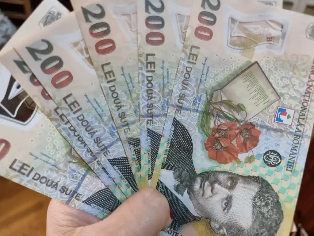 Pensia românilor care au lucrat în străinătate: Cum se cumulează anii munciți în România și în alte țări