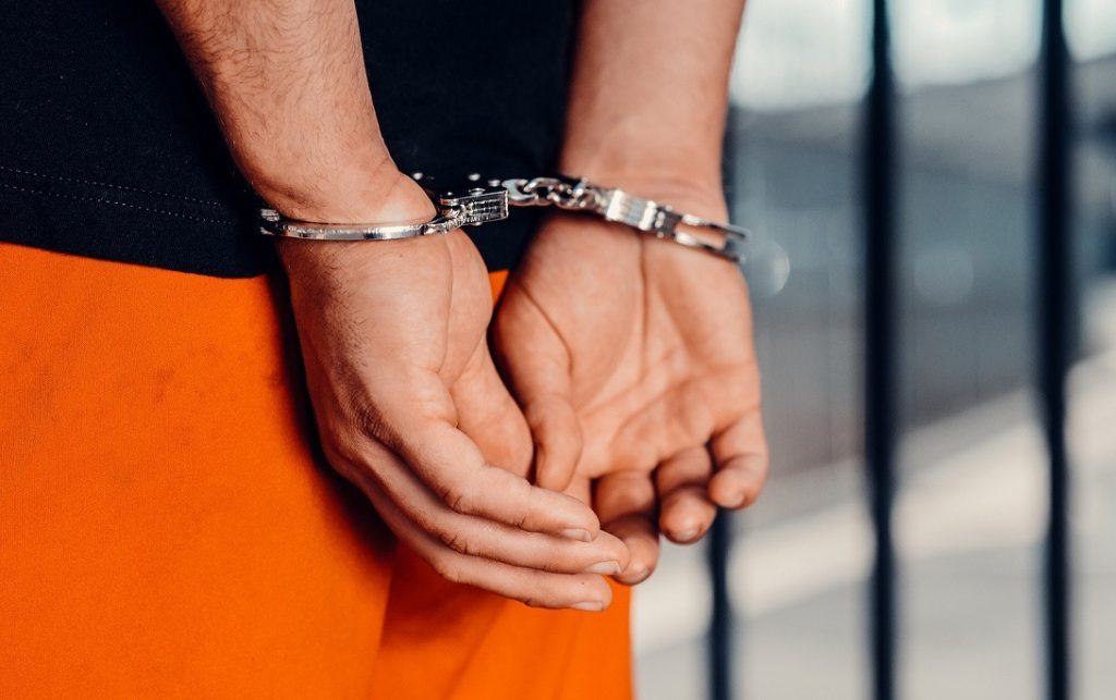 Procuror de rang înalt din Ucraina, arestat pentru corupție / E acuzat de protejarea unor call-centere frauduloase și că ar fi ajutat-o pe soția lui Kravchenko să obțină o viză pentru SUA